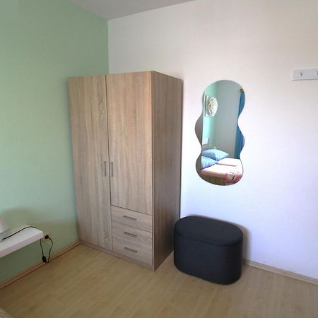 Apartment Studio Baric Πόρετς Εξωτερικό φωτογραφία