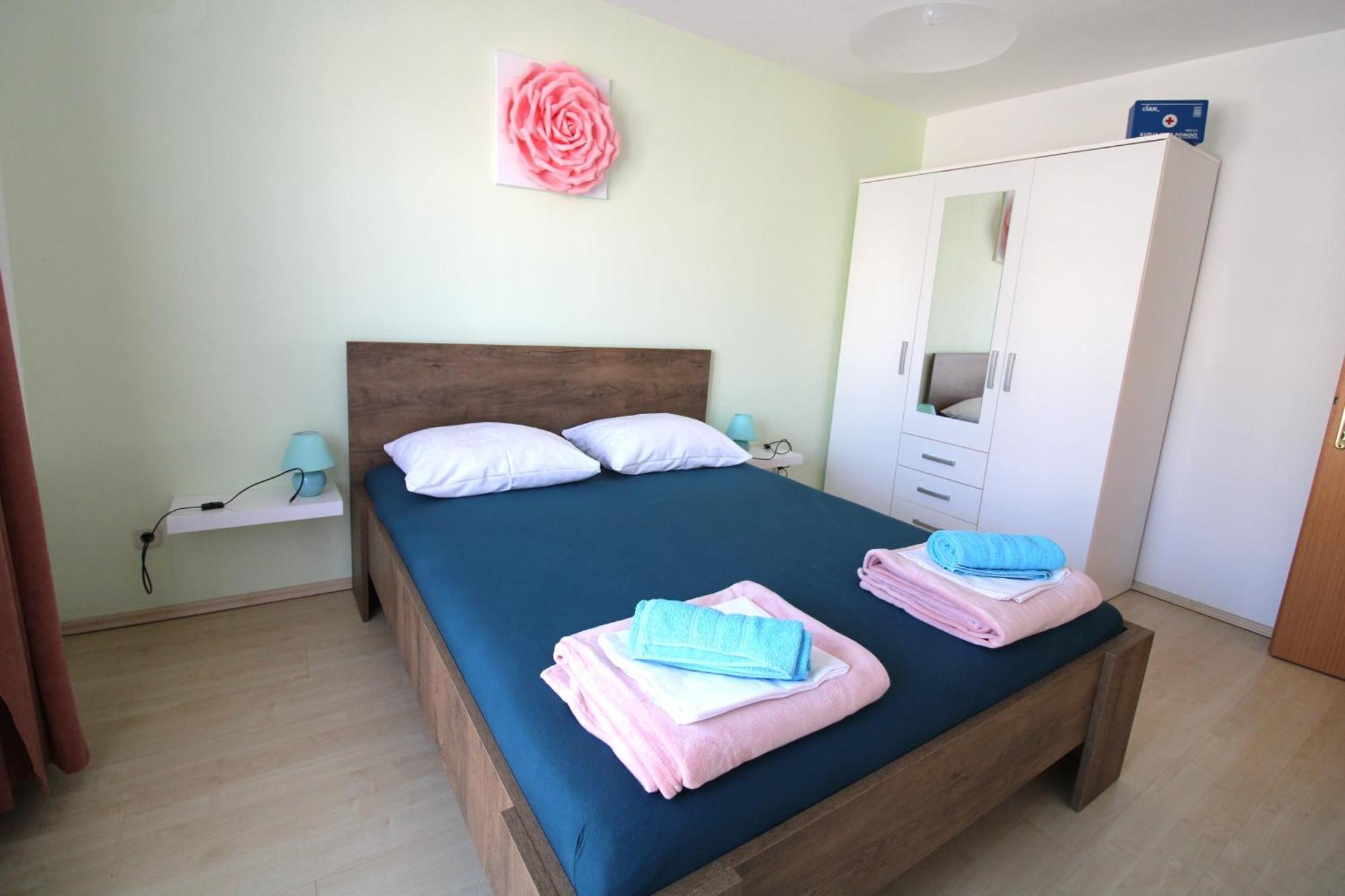 Apartment Studio Baric Πόρετς Εξωτερικό φωτογραφία